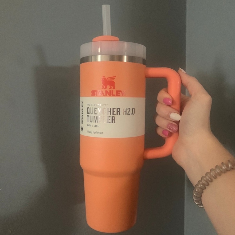 Stanley Vibrant Orange Quencher H2.0 Tumbler